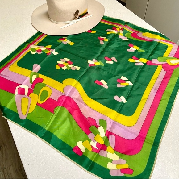 MADE IN JAPAN scarf/wrap w retro YTK midcentury boho vibe - Picture 9 of 16